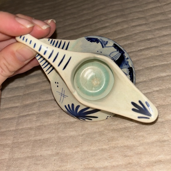 🕰️ Vintage Dutch Porcelain Creamer - Picture 5 of 5